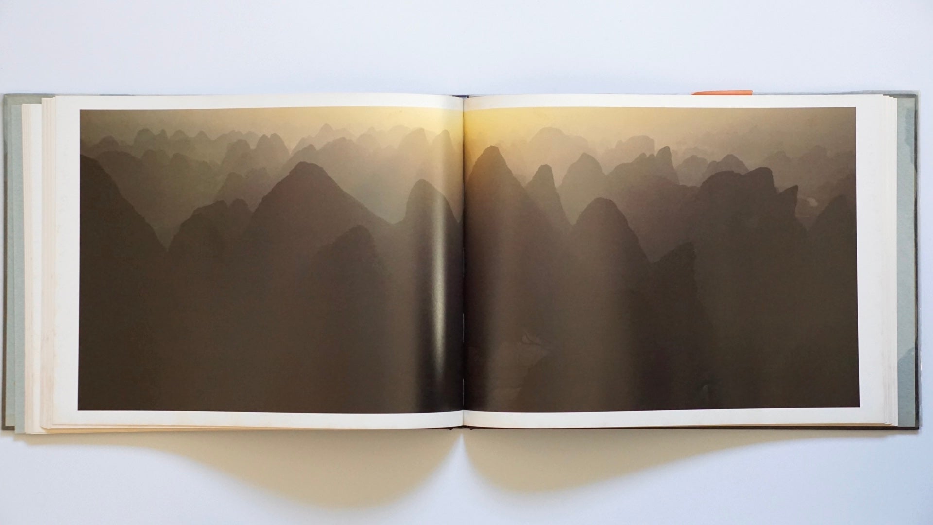 桂林夢幻 久保田博二写真集 署名献呈版 Guilin Dreamscape: A Photography Collection by Hiroji Kubota kokiriyama