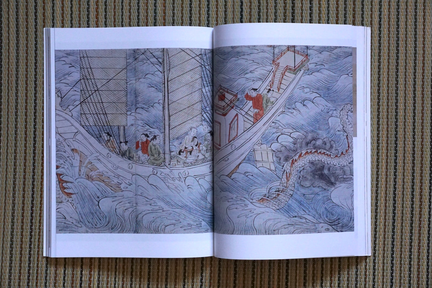 国宝 鳥獣戯画と高山寺 特典豆本付 National Treasure Choju Giga and Kozanji Temple kokiriyama