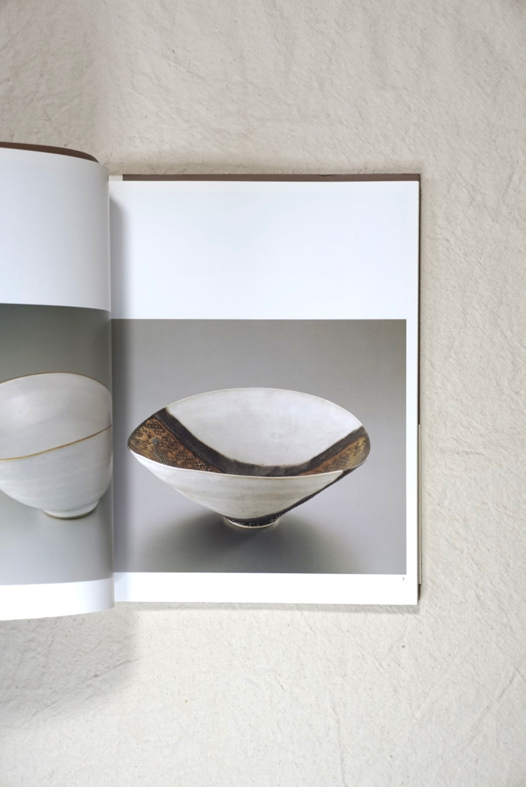 現代イギリス陶芸家 ルゥーシー・リィー Contemporary British Ceramicist Lucie Rie kokiriyama