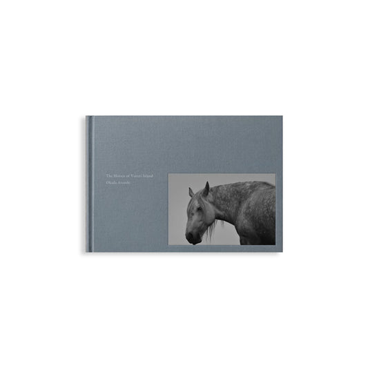 「新刊」 The Horses of Yururi Island ユルリ島の馬 Atsushi Okada kokiriyama