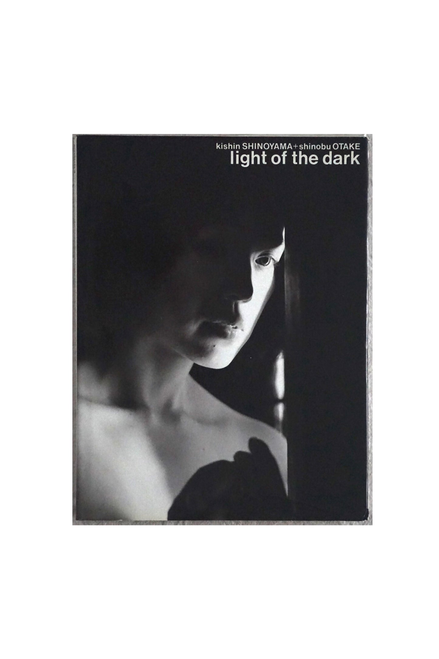 light of the dark kishin shinoyama+shinobu otake kokiriyama