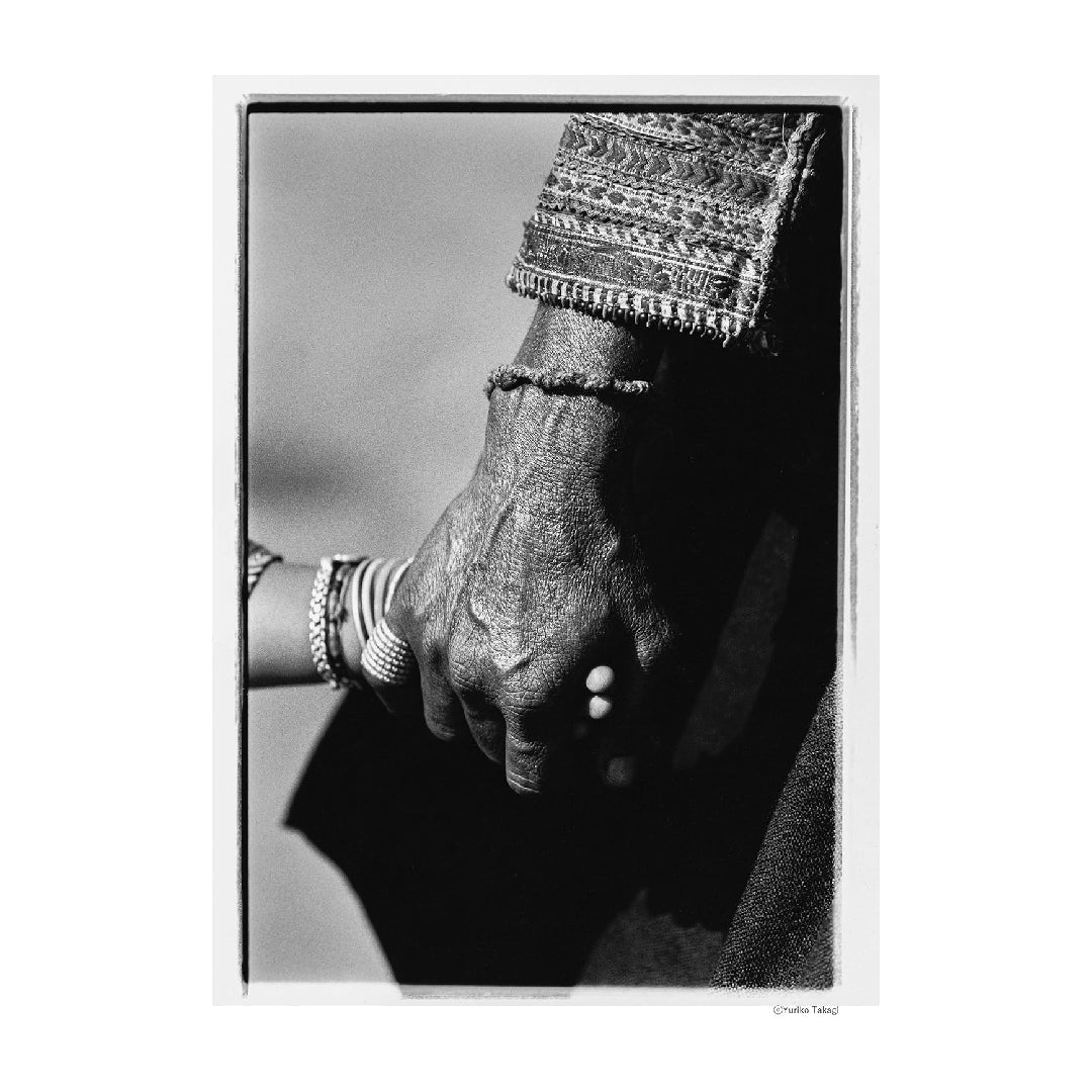 「NEW BOOKS」Threads of Beauty 1995–2025