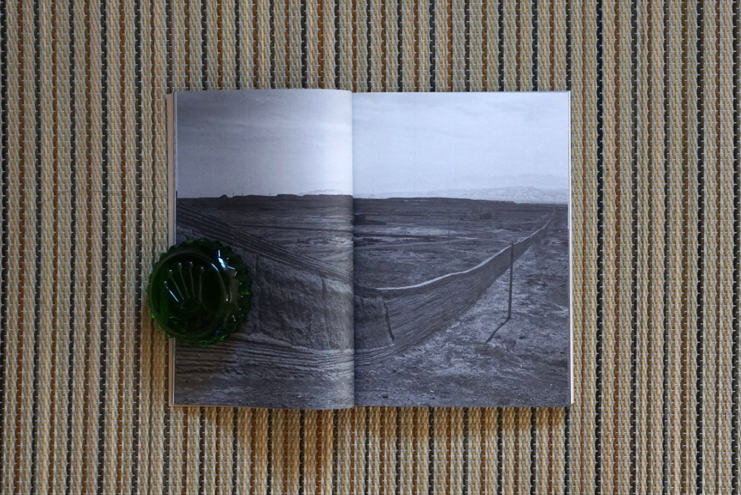 宇宙中的長城 万里の長城を1万メートル延長するプロジェクト The Great Wall in Space Project to extend the Great Wall by 10,000 meters Cai Guo-Qiang kokiriyama