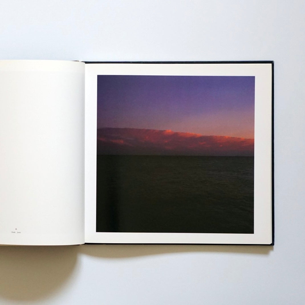 TOKYO BAY 野寺治孝写真集TOKYO BAY – Photography by Harutaka Nodera kokiriyama