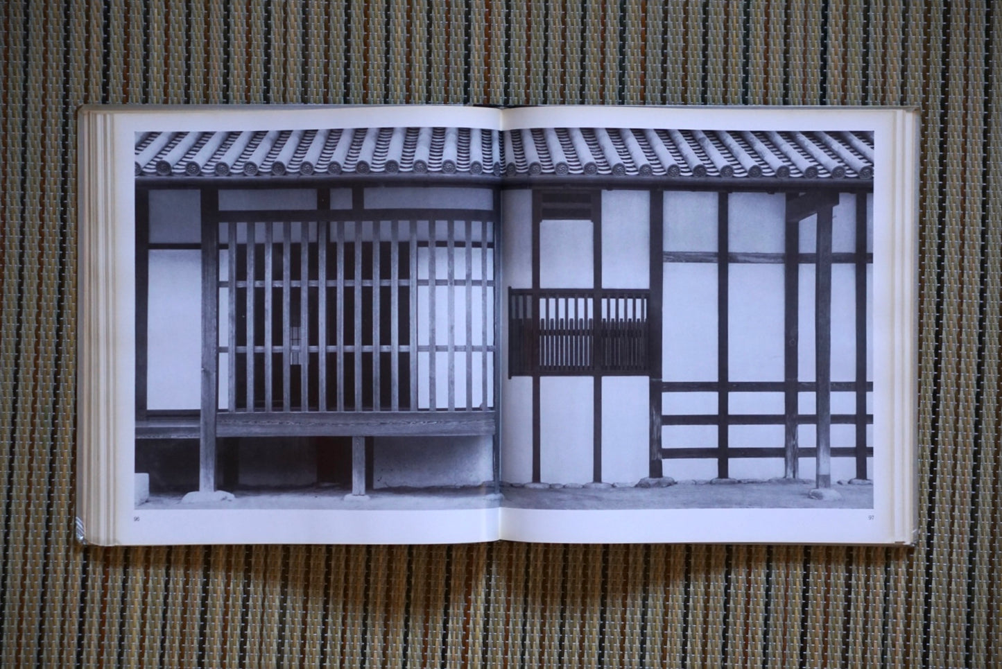 Structure and Form in Japan kokiriyama