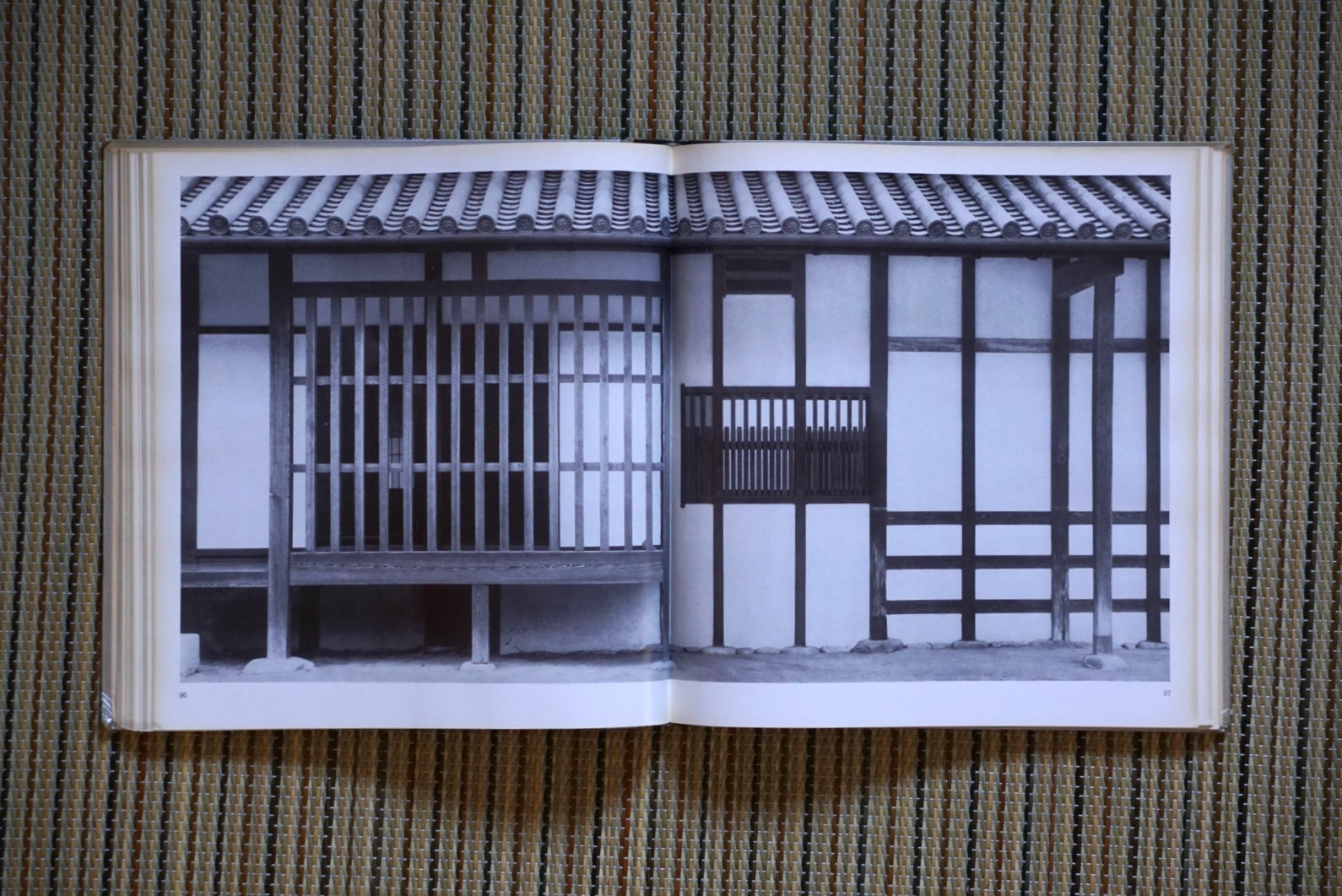 Structure and Form in Japan kokiriyama