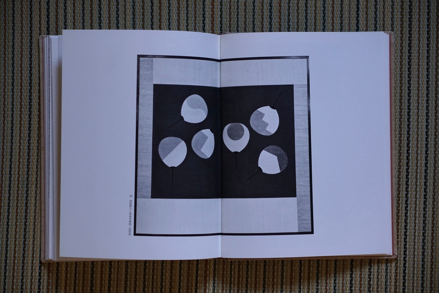 自選芹沢銈介作品集 上下揃 Self-selected collection of Keisuke Serizawa works kokiriyama