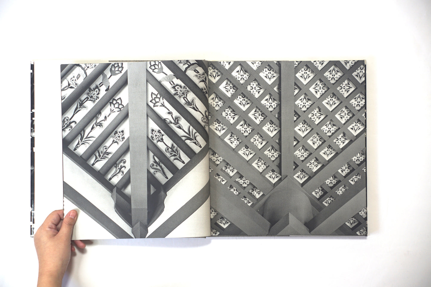 金堂再建 白鳳の薬師寺金堂いまここに Reconstruction of the Kondo Hall of Hakuho's Yakushiji Temple kokiriyama