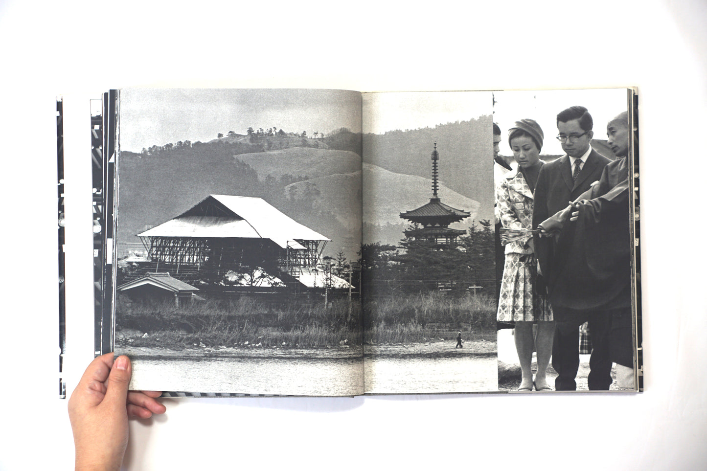 金堂再建 白鳳の薬師寺金堂いまここに Reconstruction of the Kondo Hall of Hakuho's Yakushiji Temple kokiriyama