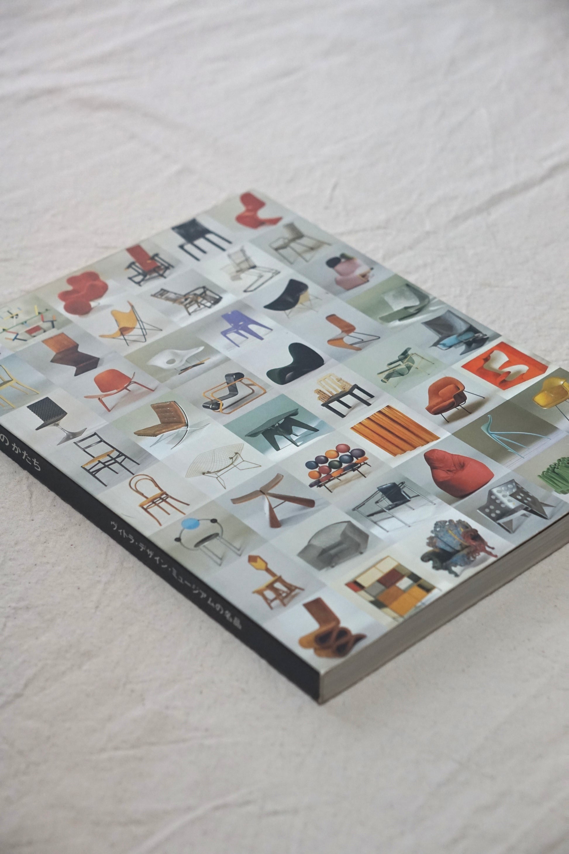 いす100かたち chair shapes kokiriyama