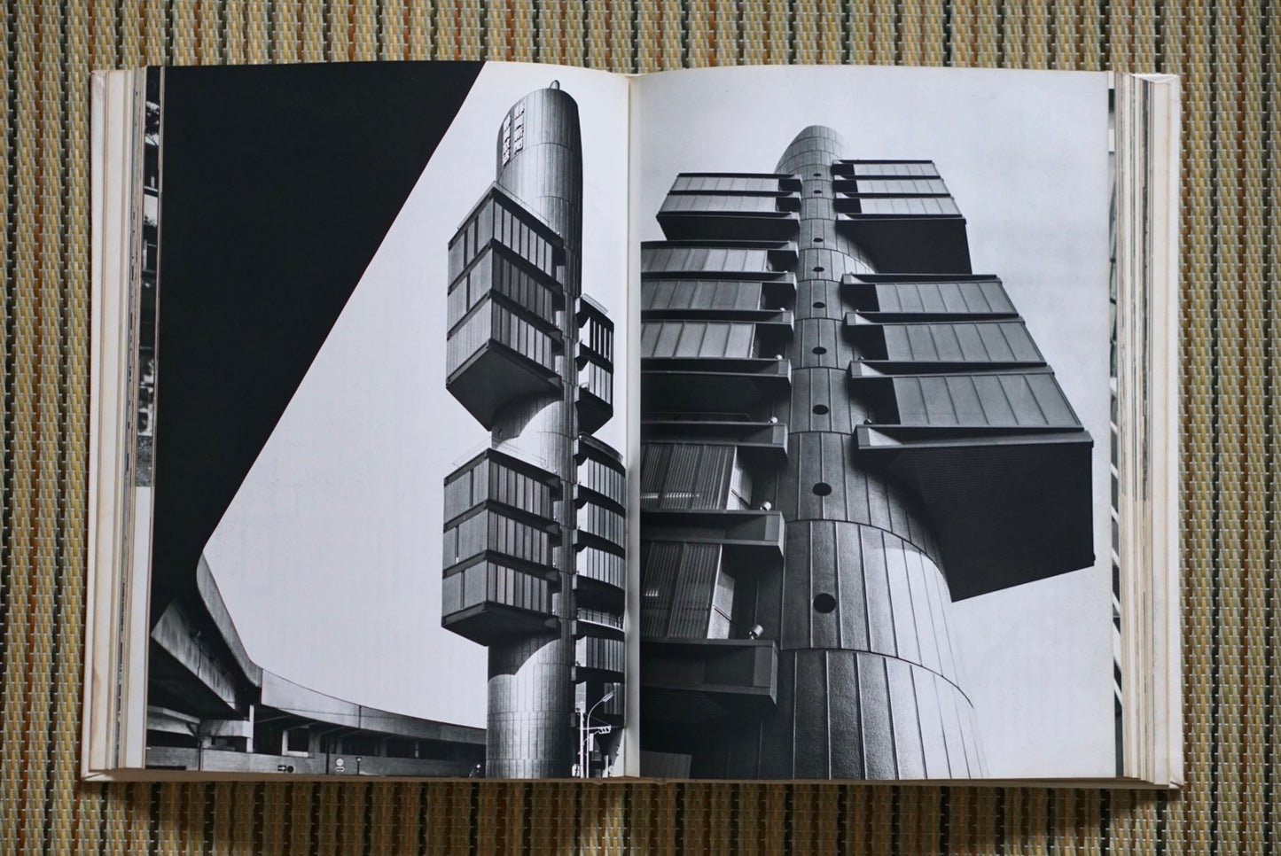 現代日本建築家全集10:丹下健三 Contemporary Japanese Architects Collection 10: Kenzo Tange kokiriyama