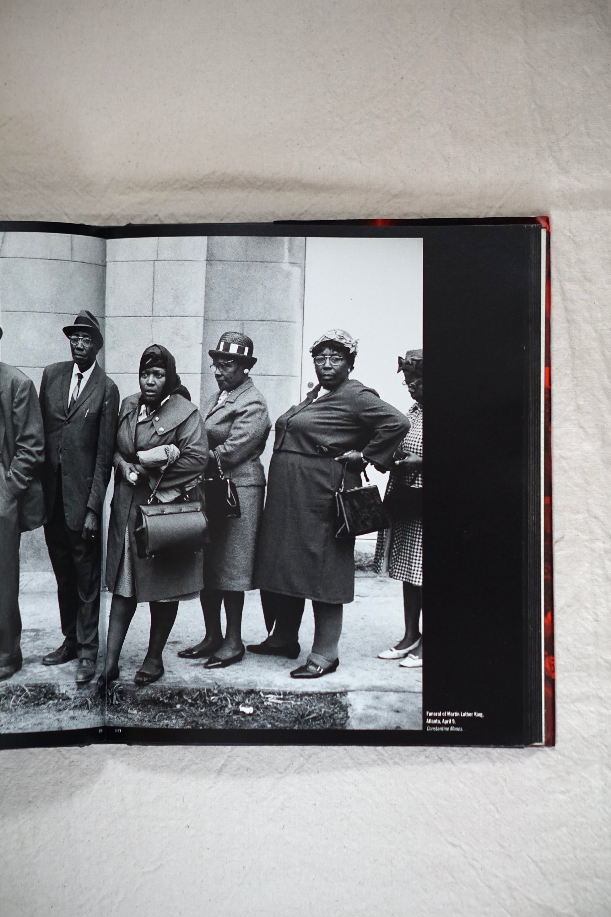 1968 MAGNUM THROUGHOUT THE WORLD kokiriyama