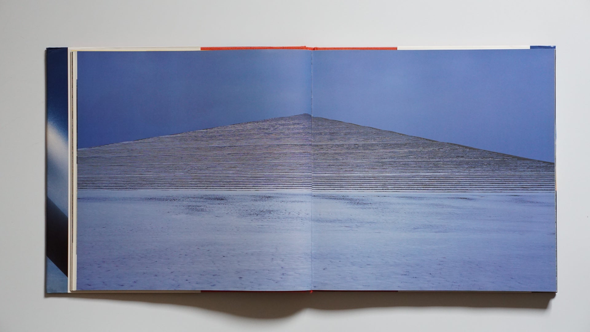 イサム・ノグチの世界 The World of Isamu Noguchi kokiriyama
