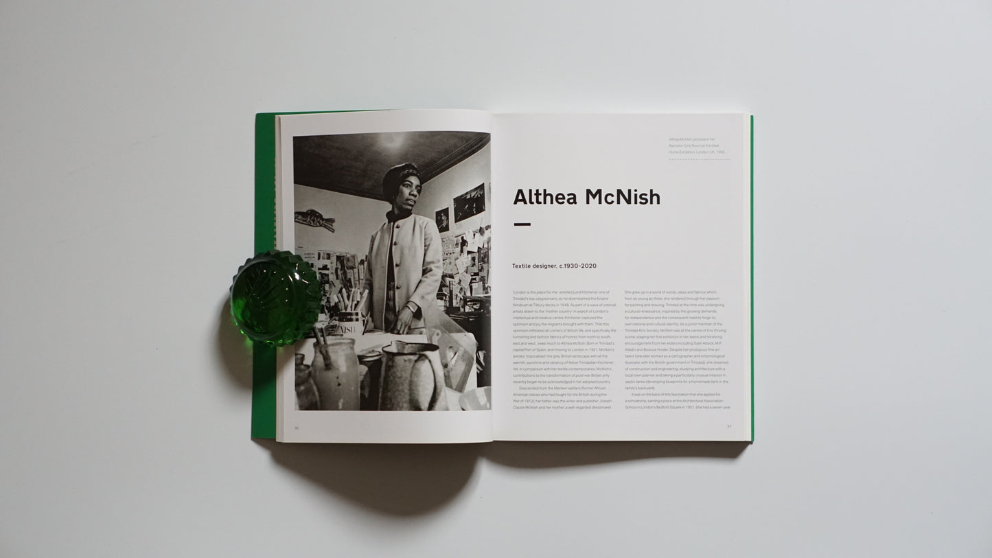 Women Design: Pioneers from the Twentieth Century to Today kokiriyama