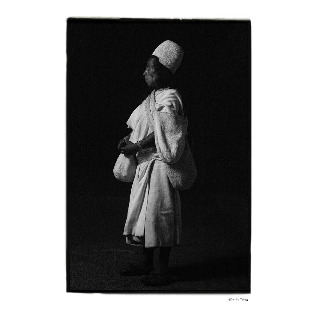 「NEW BOOKS」Threads of Beauty 1995–2025