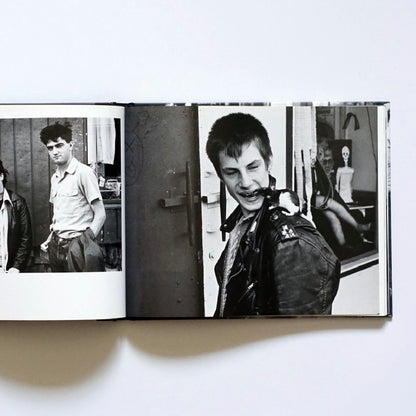 GRUNGE Photographs by Michael Lavine kokiriyama