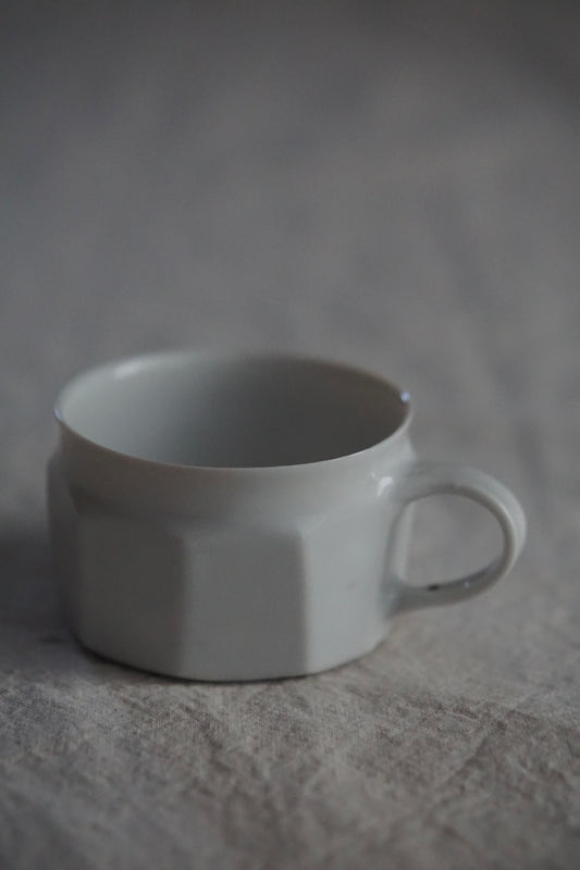 Naotsugu Yoshida White Porcelain Cup