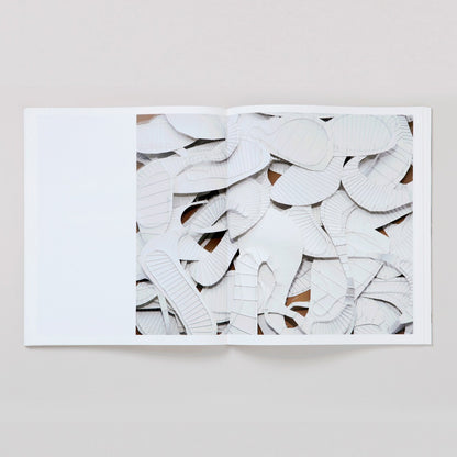 「NEW BOOKS」"Model Studies: K_t_-ku (IMA photobooks) Photographs by Thomas Demand