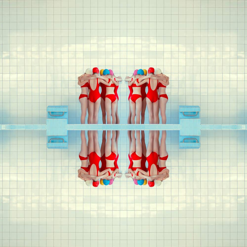 「NEW BOOKS」 FUTURO RETRO Maria Svarbova Photo Collection