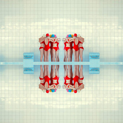 「NEW BOOKS」 FUTURO RETRO Maria Svarbova Photo Collection